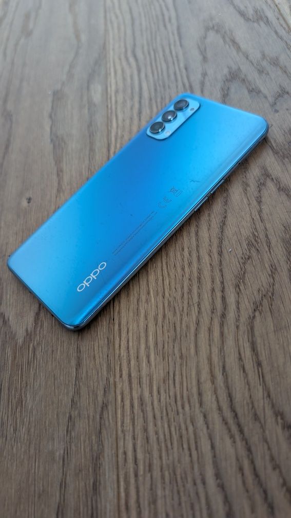 Smartfon Oppo Reno 4 CPH2113 + case