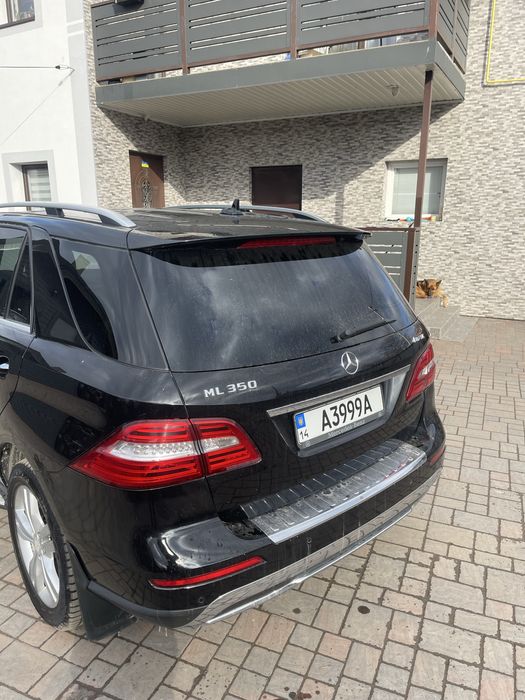 Mersedes-benz M-Class 2012