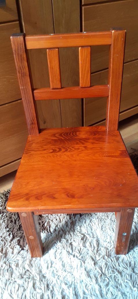Stolik i krzesełko dla dziecka drewniany