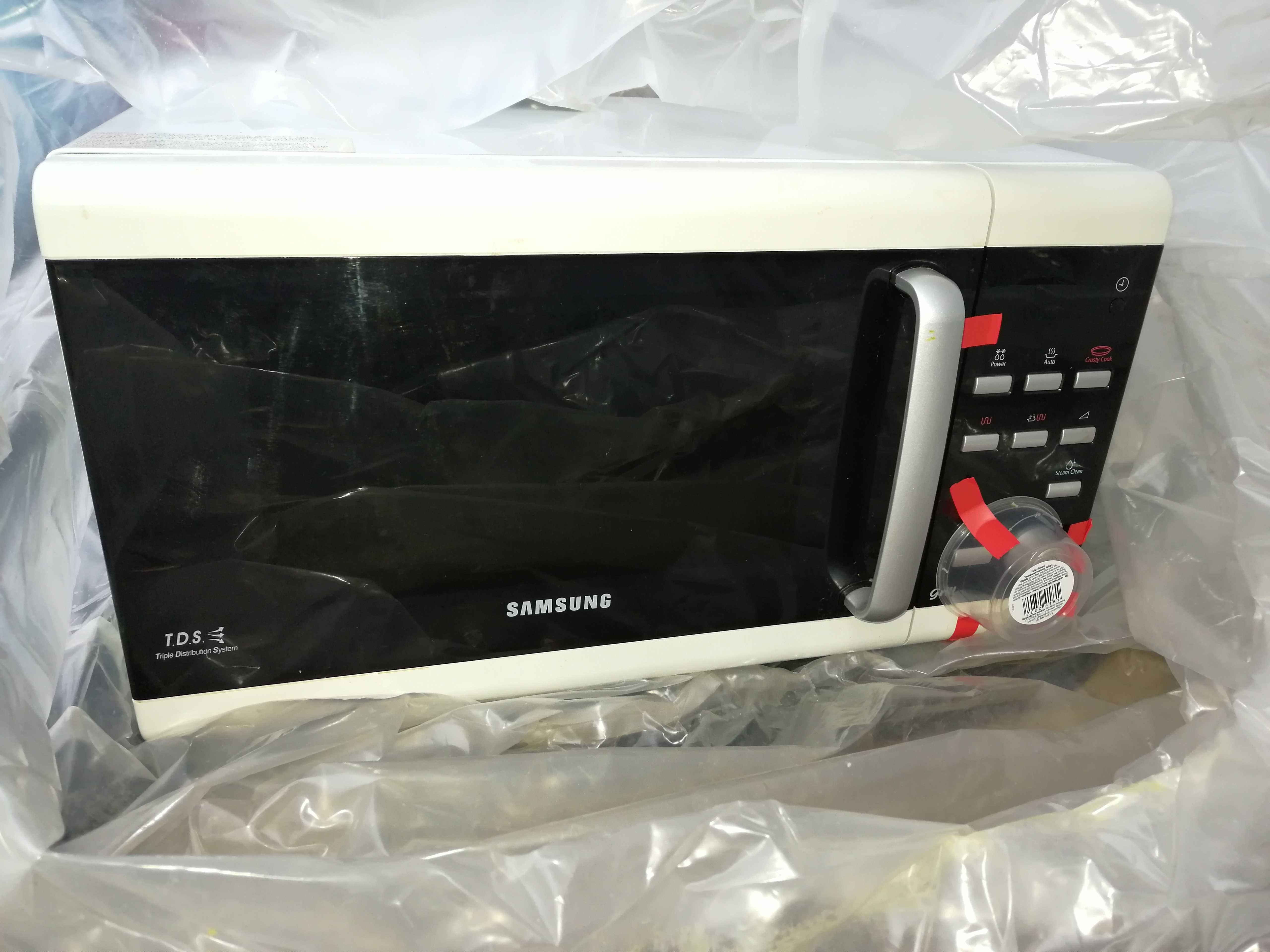 Kuchenka mikrofalowa Samsung GE87W 2400W