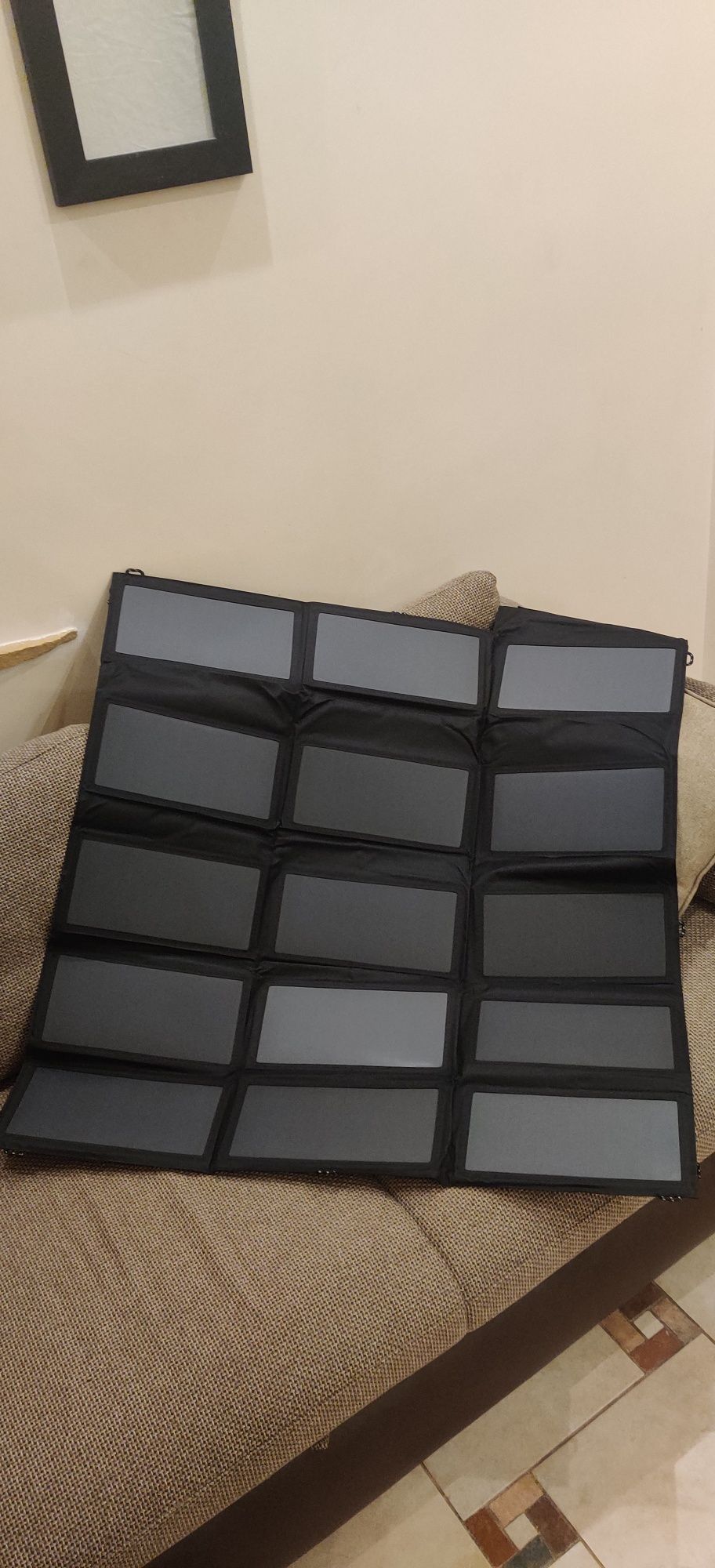 Солнечная панель (ALLPOWERS solar panel 100W) чёрного цвета
