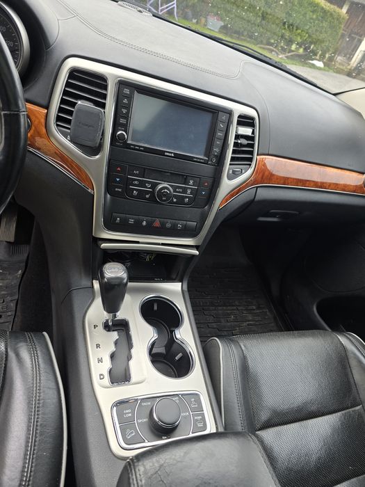 Jeep grand cherokee 5.7 V8 hemi Overland