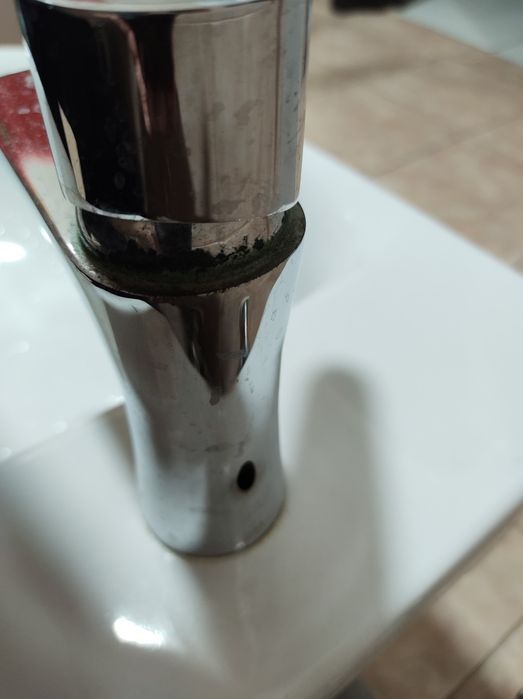 Автоматика сифона умывальника