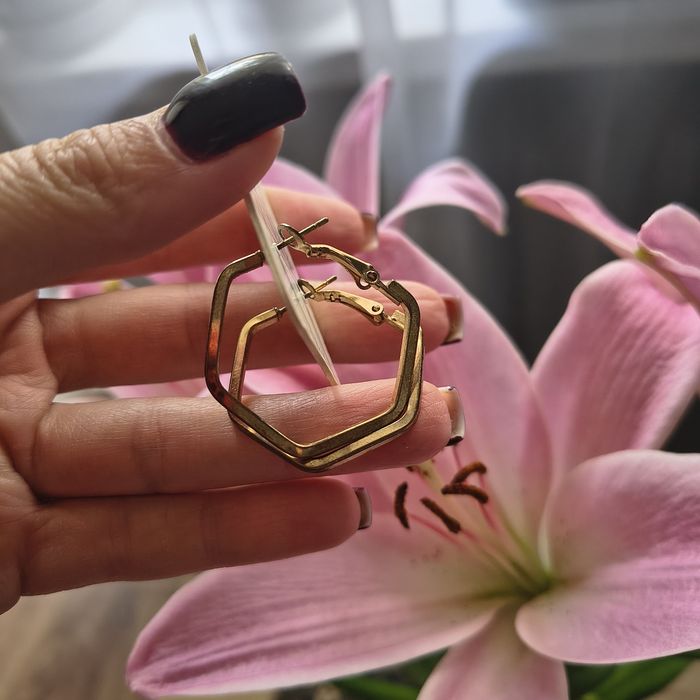 Kolczyki damskie pięciokąt