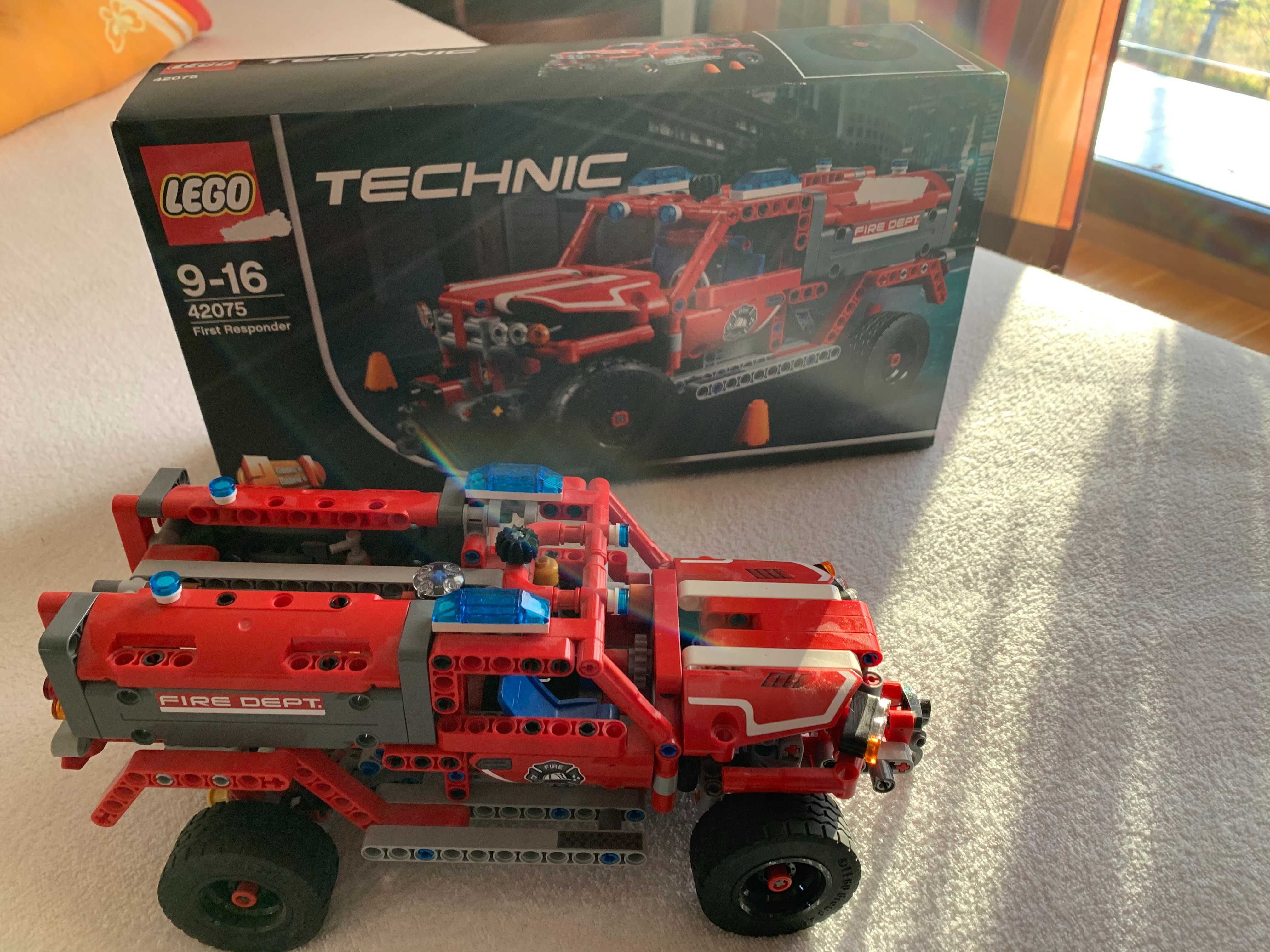LEGO Technic nr 42075 Straż pożarna/wyścigówka