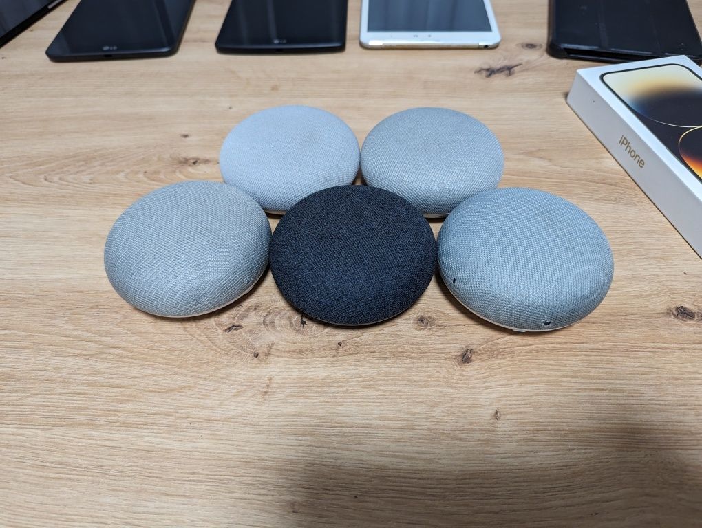Колонка асистент Google Nest Mini Smart Speaker Model H2C