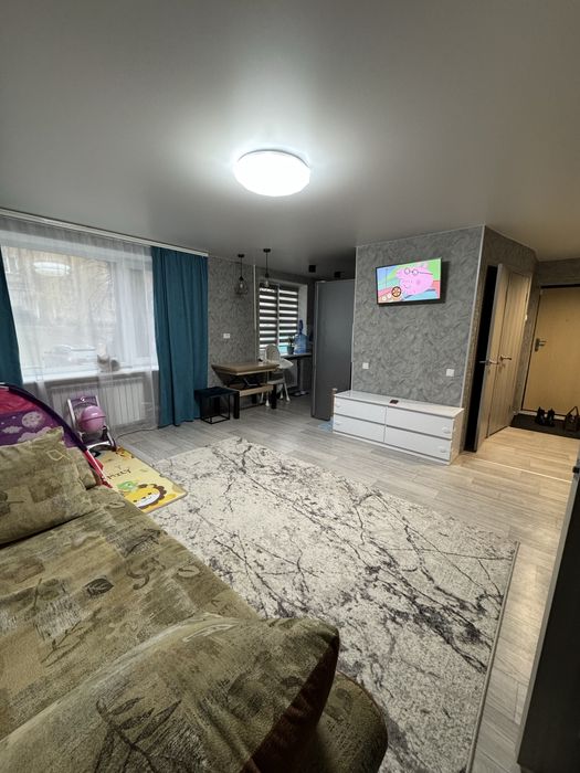 Продам 2кімнатну квартиру з ремонтом . Пр-т Т.Шевченка