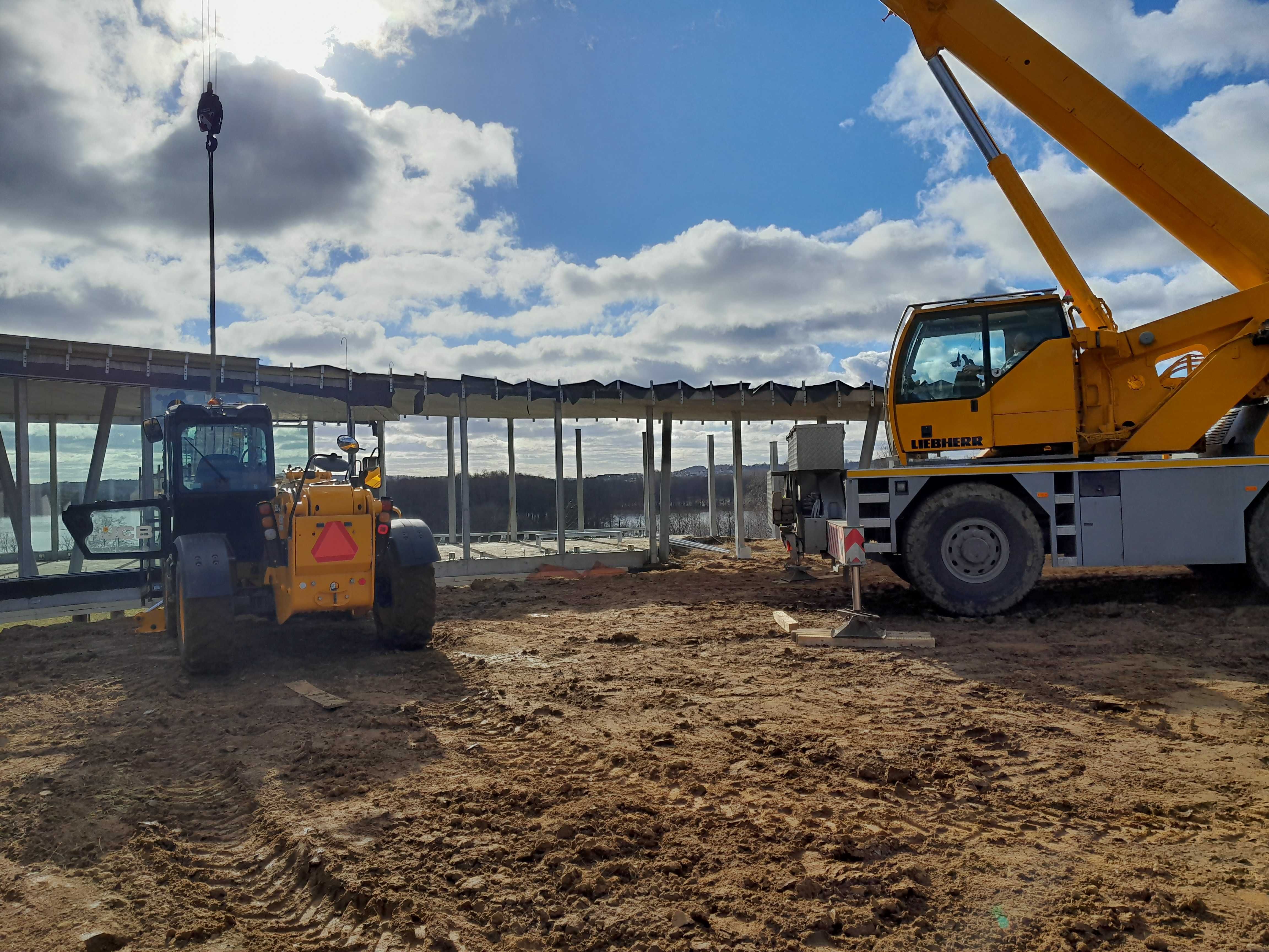 Wynajem ładowarek teleskopowych JCB usługi ładowarką wypożyczalnia