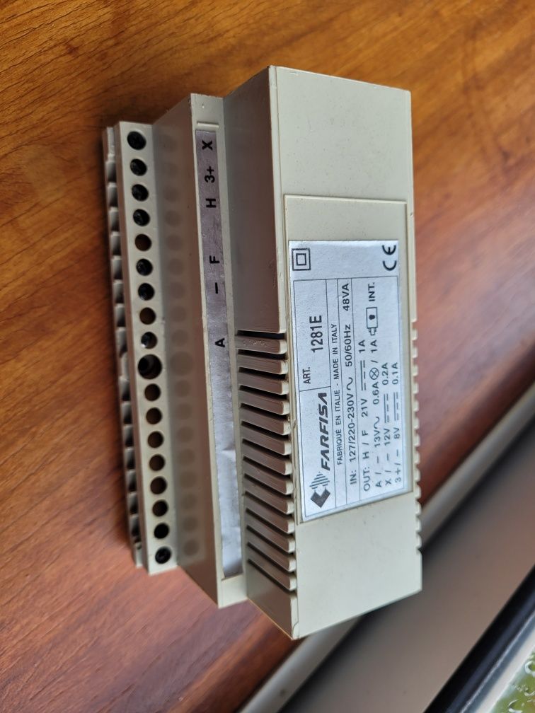Video porteiro Farfisa transformador