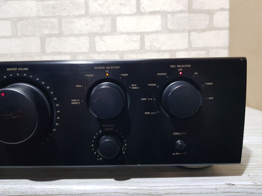 Стерео підсилювач/усилитель JVC AX-R562 2x80Вт б/у з Німеччини