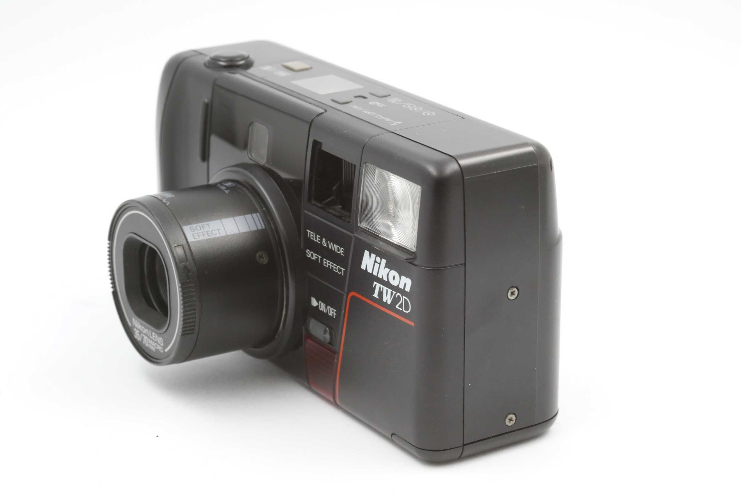 Плівкова камера Nikon TW2D