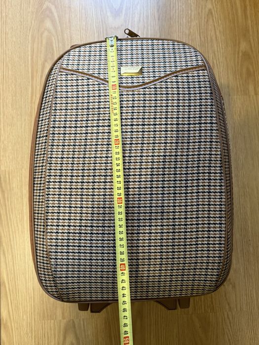 Дорожня валіза, середня