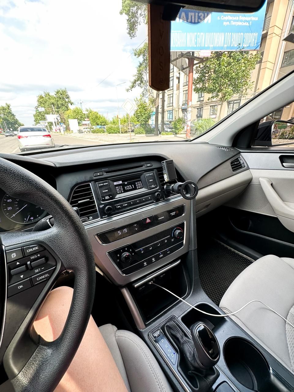 Автомобіль Hyundai Sonata