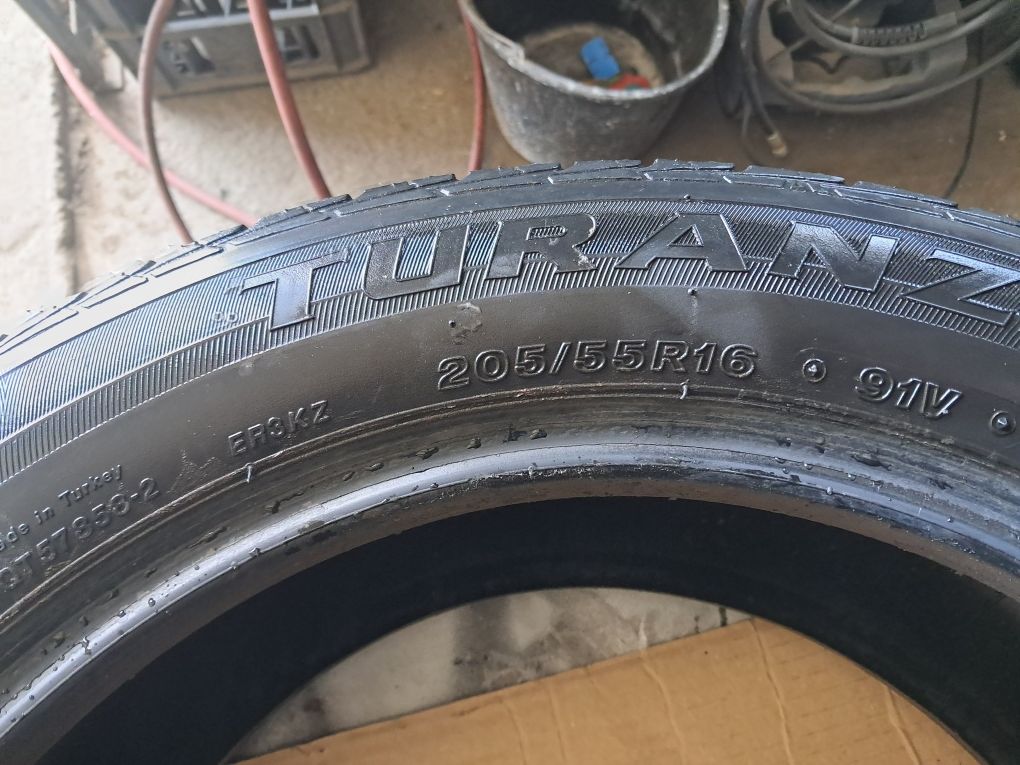 Резина шини колеса 205/55 R16