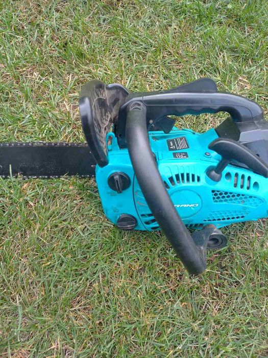 Бензопила сучкорез