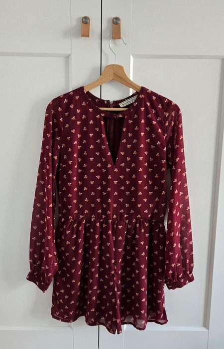 Krótki kombinezon rozm. 36 Ambercrombie&Finch kwiatki, wiskoza