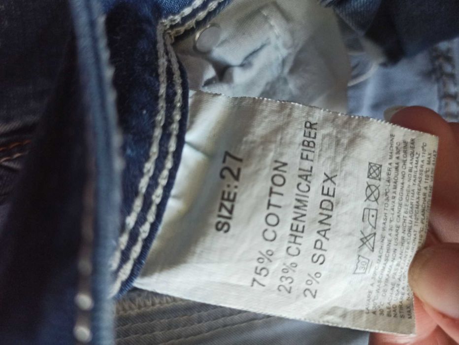 Продам джинсы женские бу Турция 27, 25 размеры