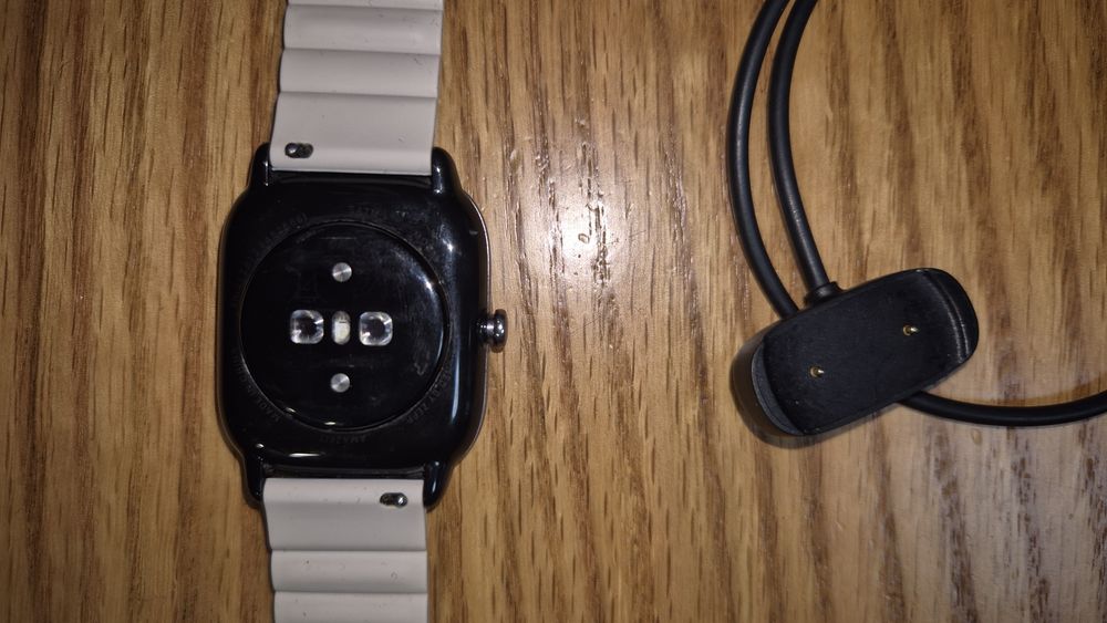 Часи, годинник амазфіт