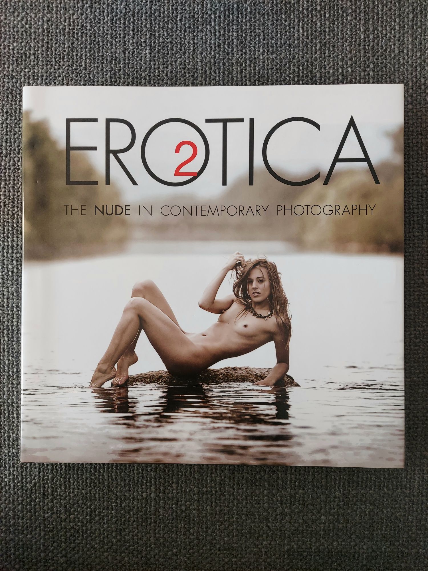 EROTICA 2 album fotograficzny / NOWY, JAK Z DRUKARNI !!!