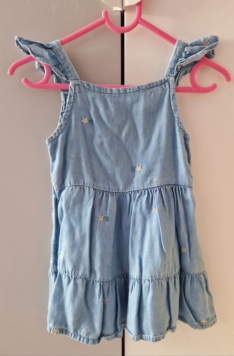 Sukienka na lato Primark na 86 cm 12-18 miesięcy jeansowa