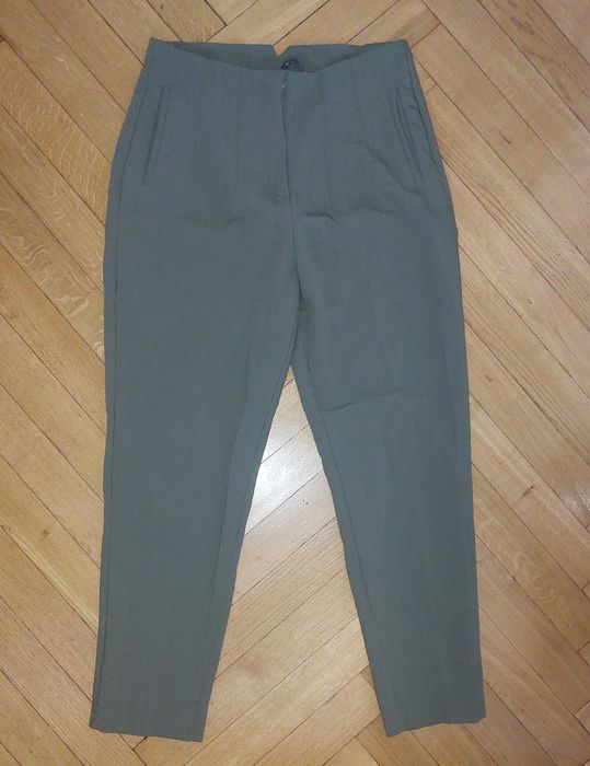 Spodnie damskie cygaretki New Yorker