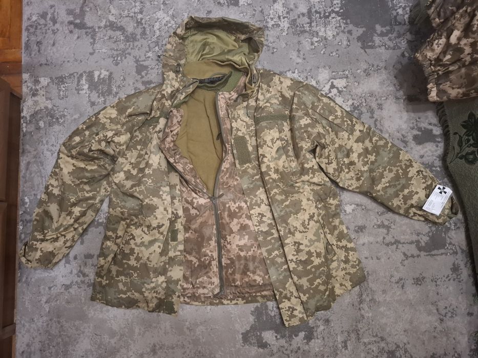 Військовий  одяг