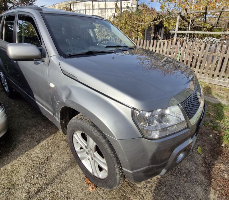 Suzuki grand vitara 4x4 2007r  2.0 benzuna
