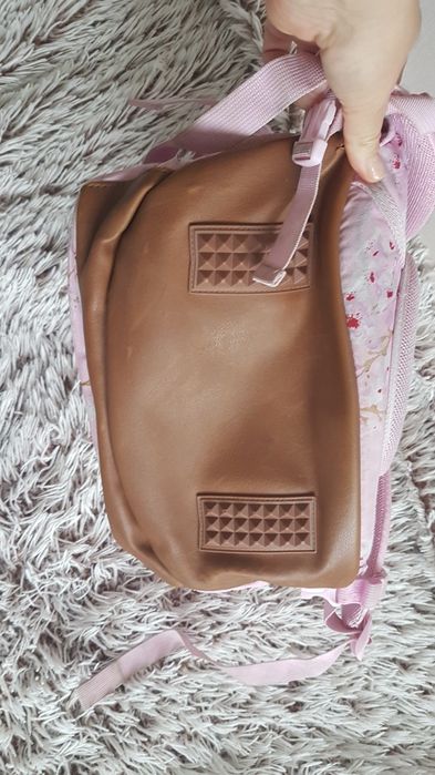 ST.RIGHTśliczny  plecak szkolny duży pojemny