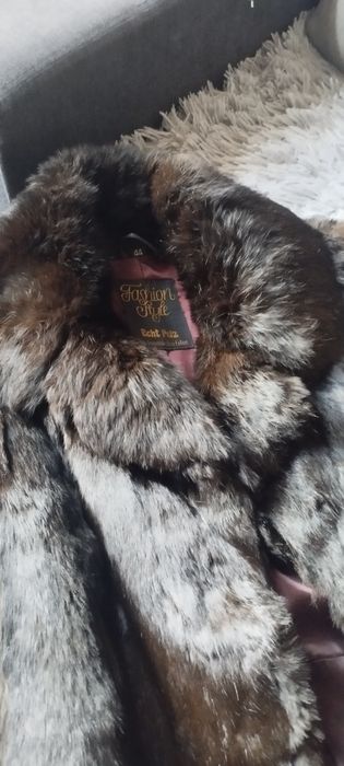 Futro długie z brązowego królika rozmiar 44