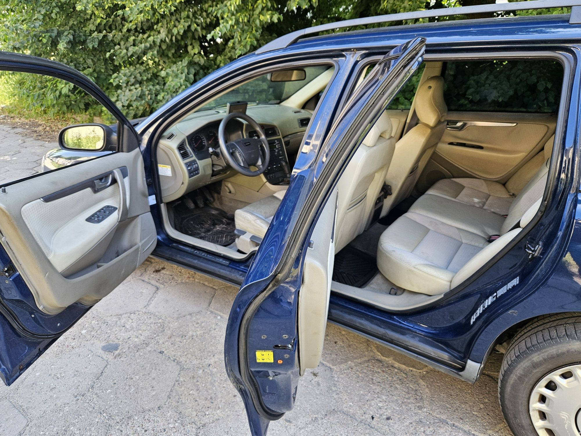 Volvo V70 2001рік 2,4 дизель для військових