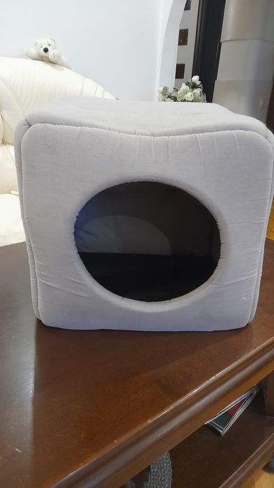 Домік для котика