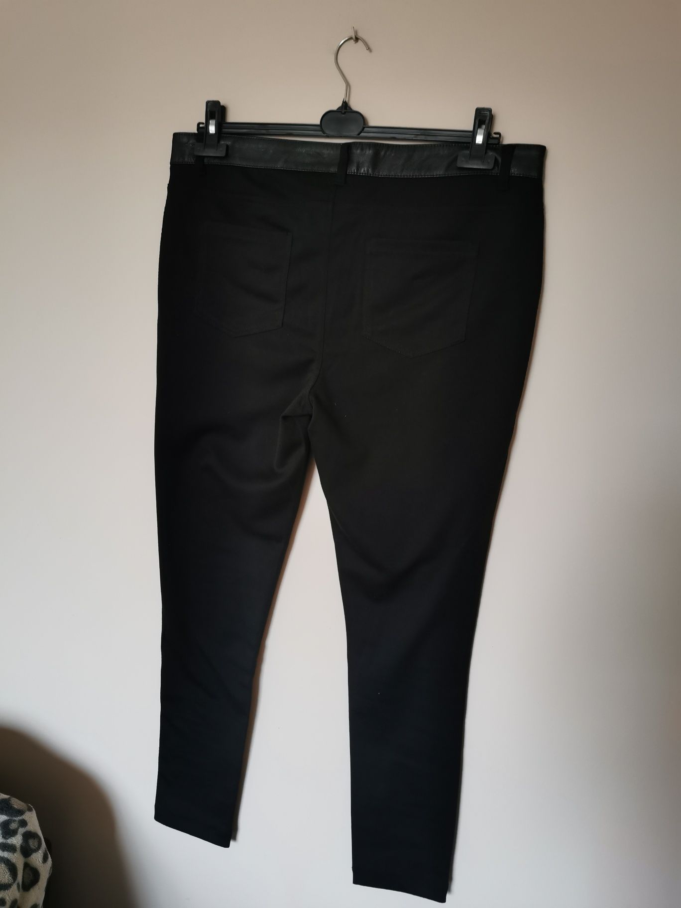 Spodnie woskowane skórzane eco skóra czarne wysoki stan 46 48 3XL 4XL