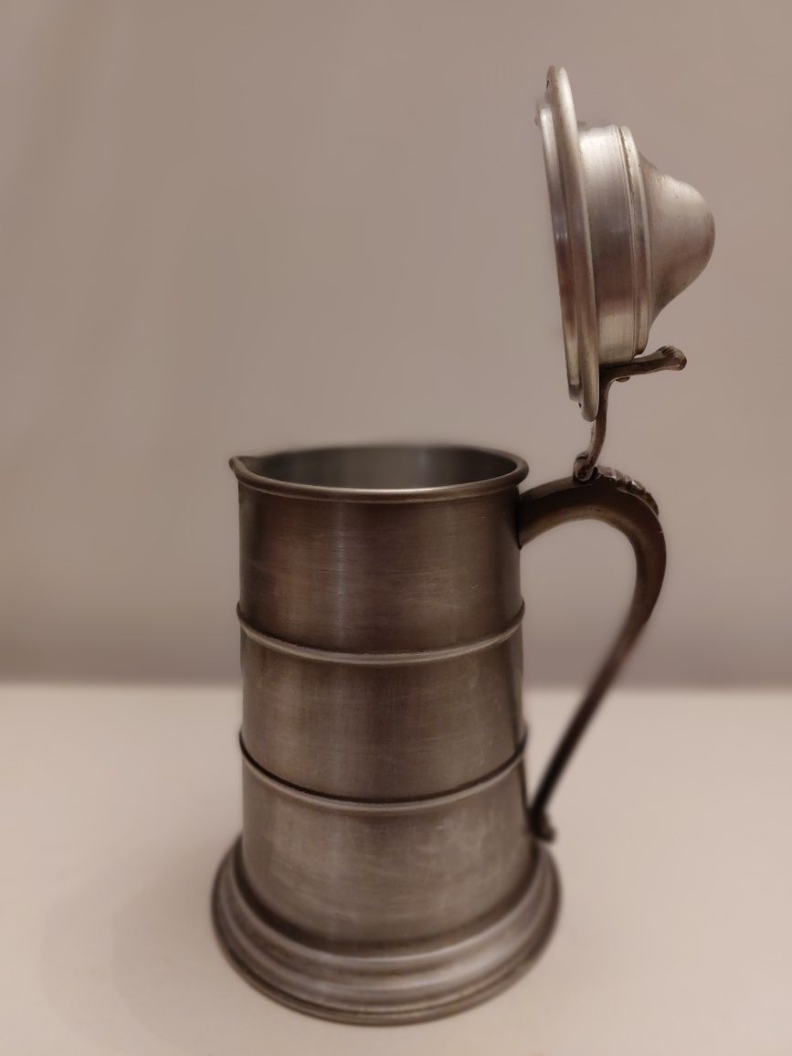 Jarro para Cerveja - Em material nobre, trazido da Baviera, Alemanha