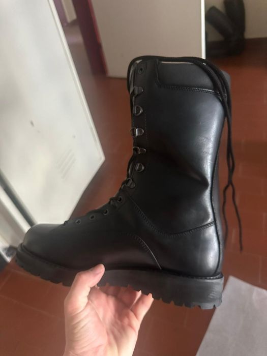 Vendo botas dodge usa  número  42