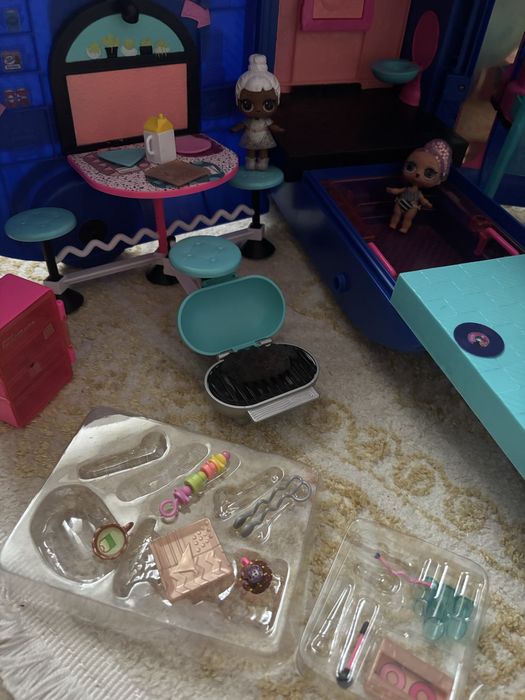 Кемпер/автобус лол з ляльками