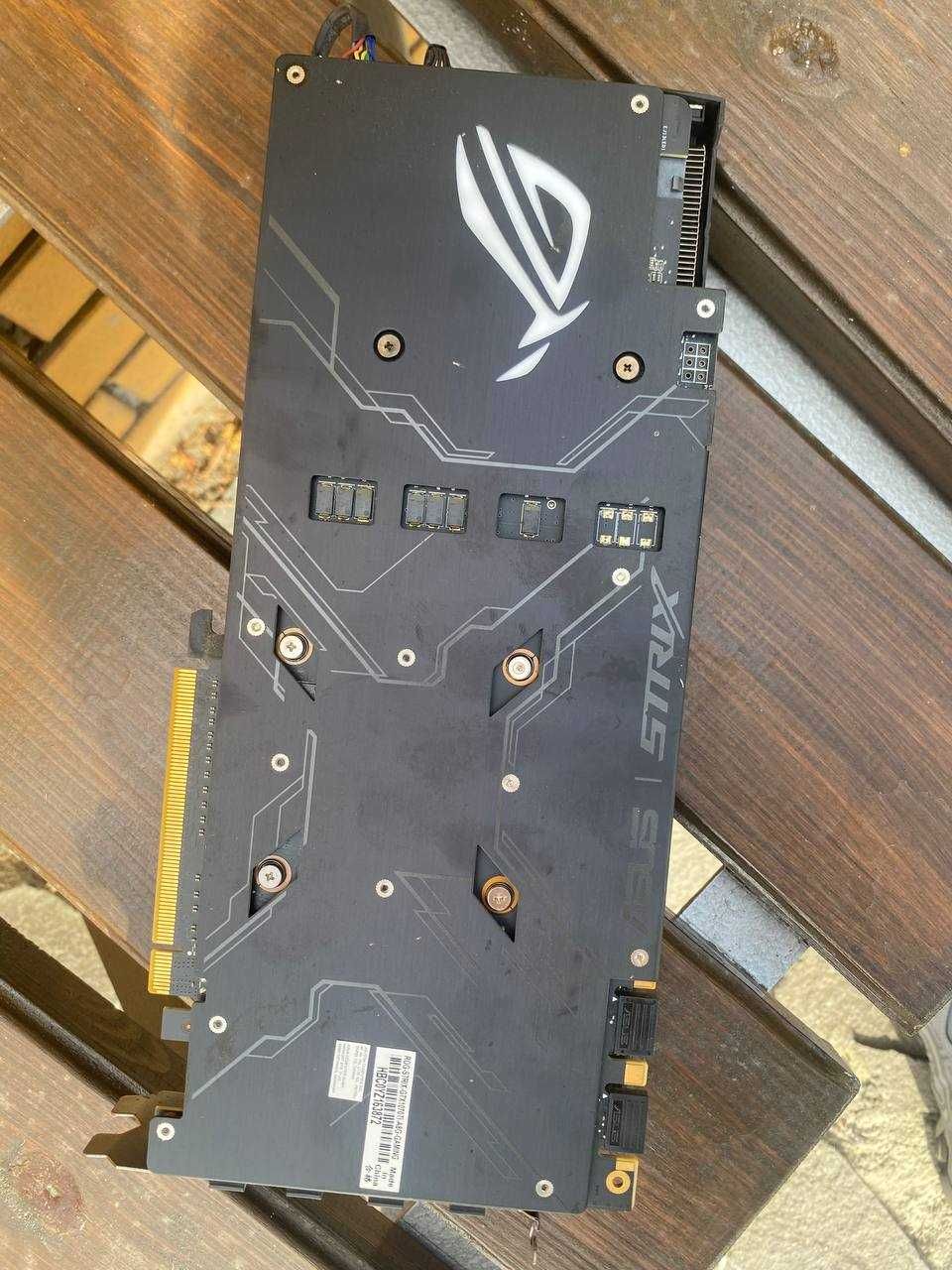 Видеокарта ASUS GTX 1070 Ti ROG Strix