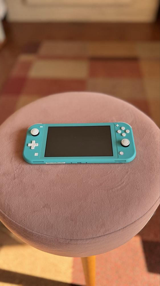 Nintendo Switch Lite Turquesa + 2 Jogos