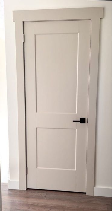 Двері з масиву дуб, ясен та вільха під замовлення