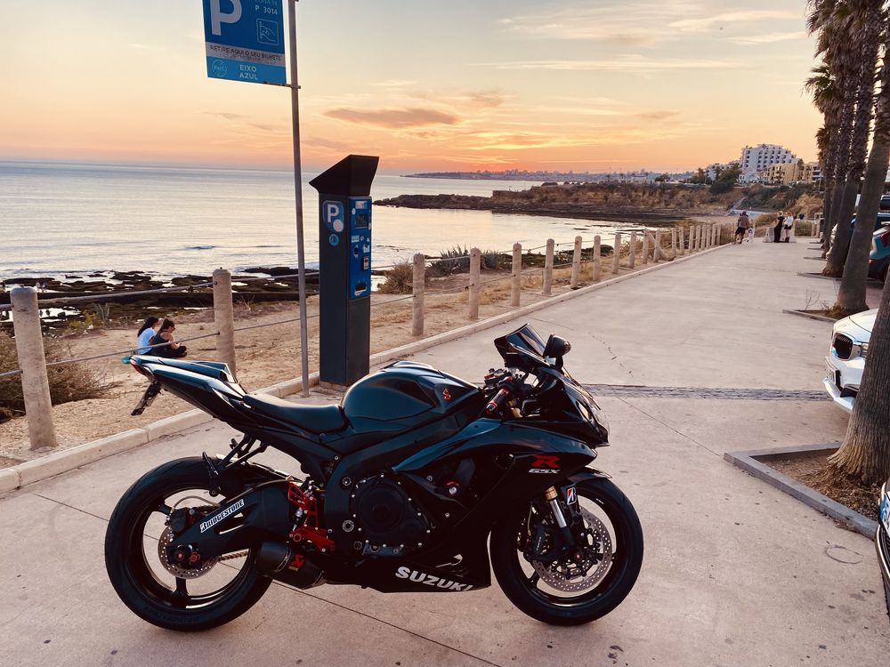 Vendo suzuki gsxr 600 k9 25kw 35kw carta A2
