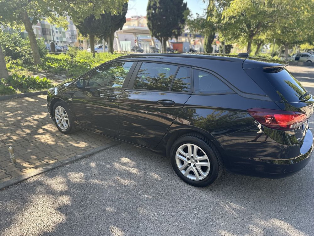 Opel Astra Sports Tourer