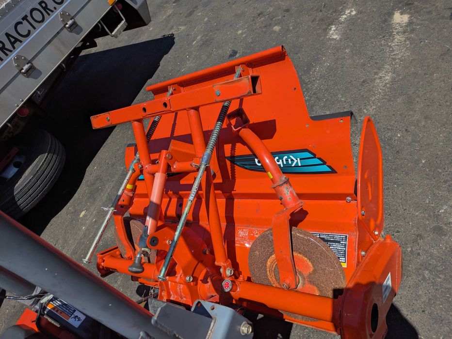 Traktor Kubota KJ11D