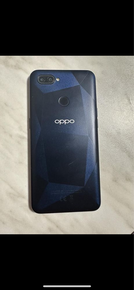 Телефон OPPO A12