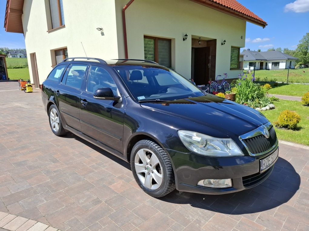 Skoda octavia 1.9tdi 105km DSG automat polift navi