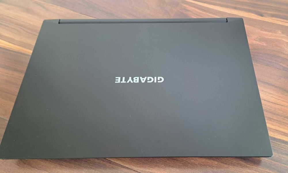 Gigabyte A5 K1 Gwarancja 1,5 TB pamięci 24GB RAM RTX 3060 Razen7 5800H