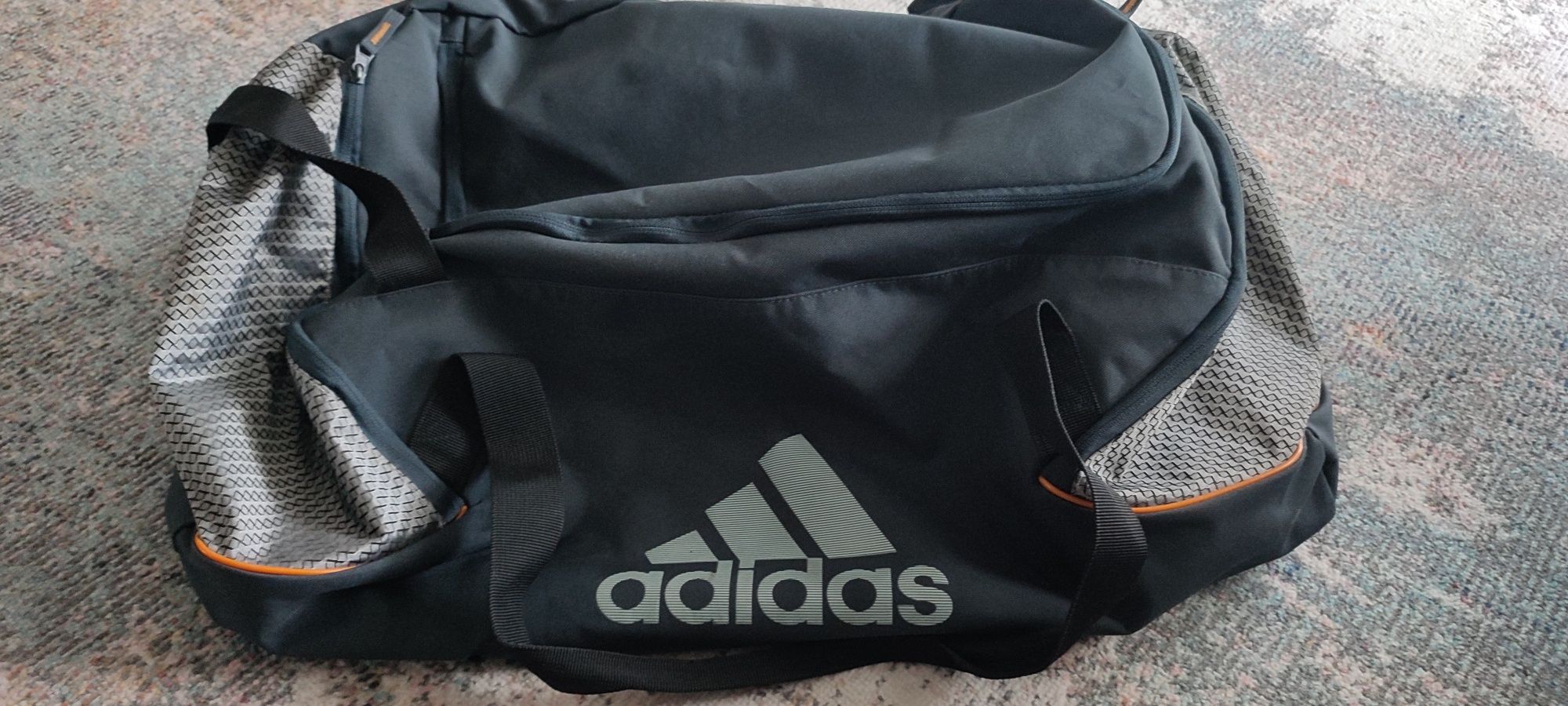 Pojemna torba sportowa Adidas na ramię podróżna szara trening