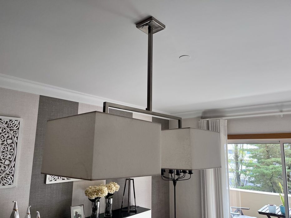 Candeiro sala em inox com dois abajur