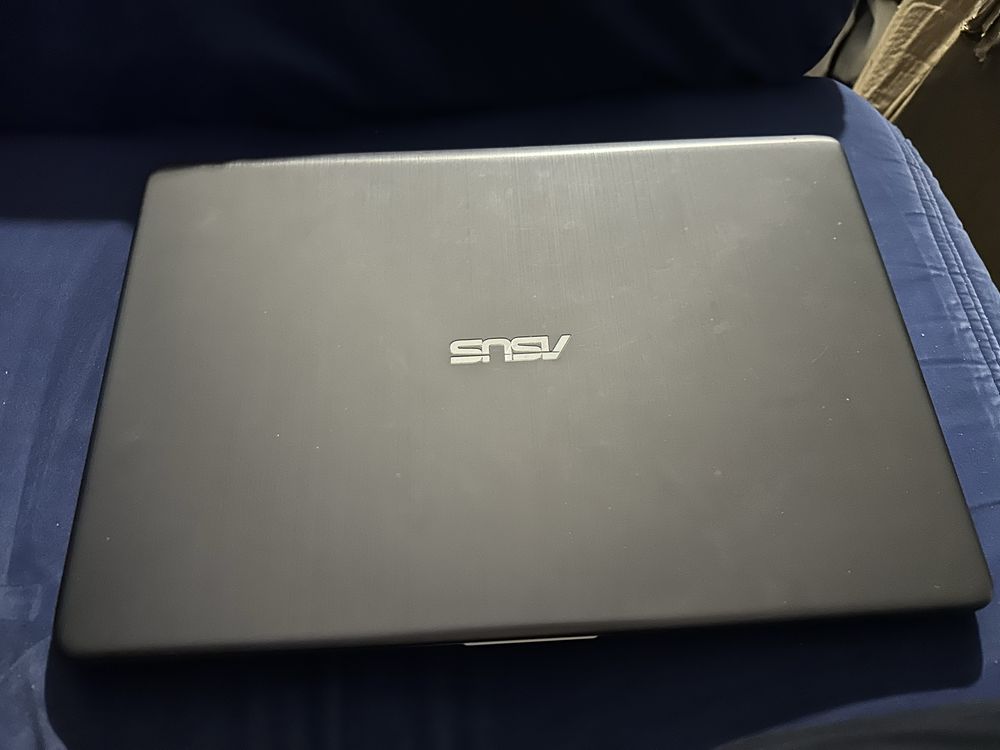 Asus Vivobook X530fn