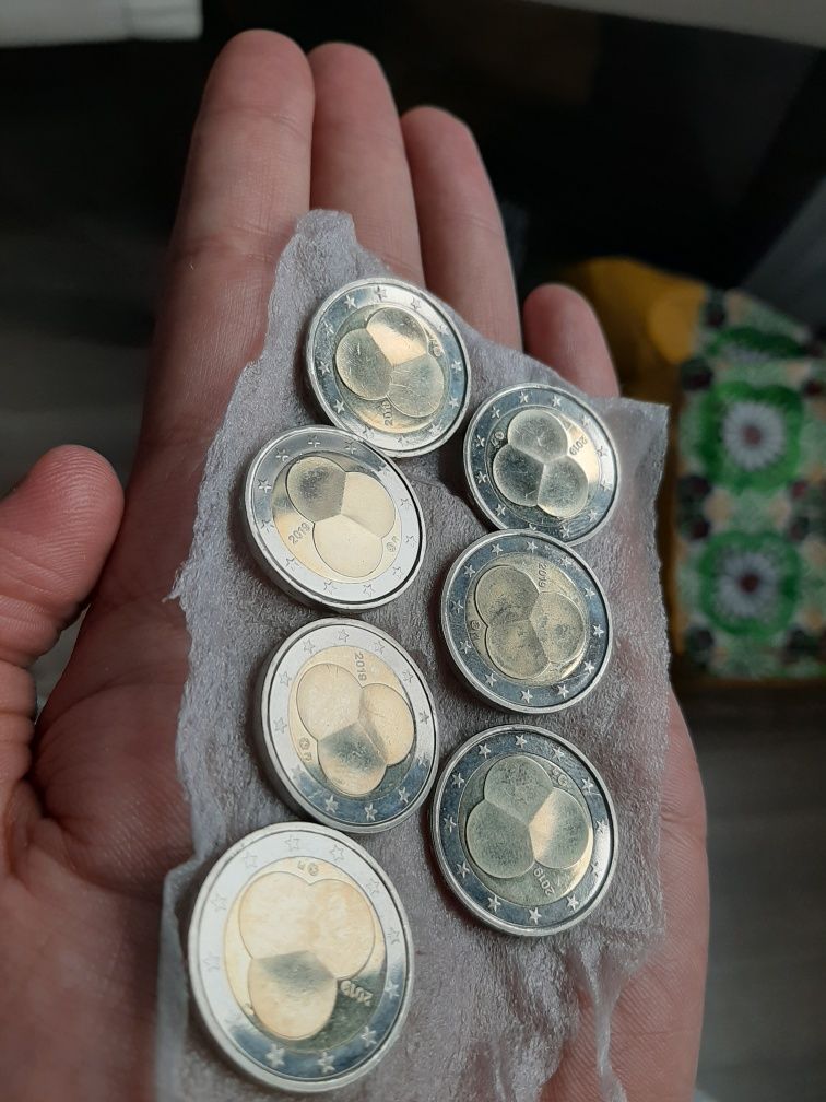 Moeda de 2€ comemorativas da Malta, Luxemburgo, Finlândia e outros