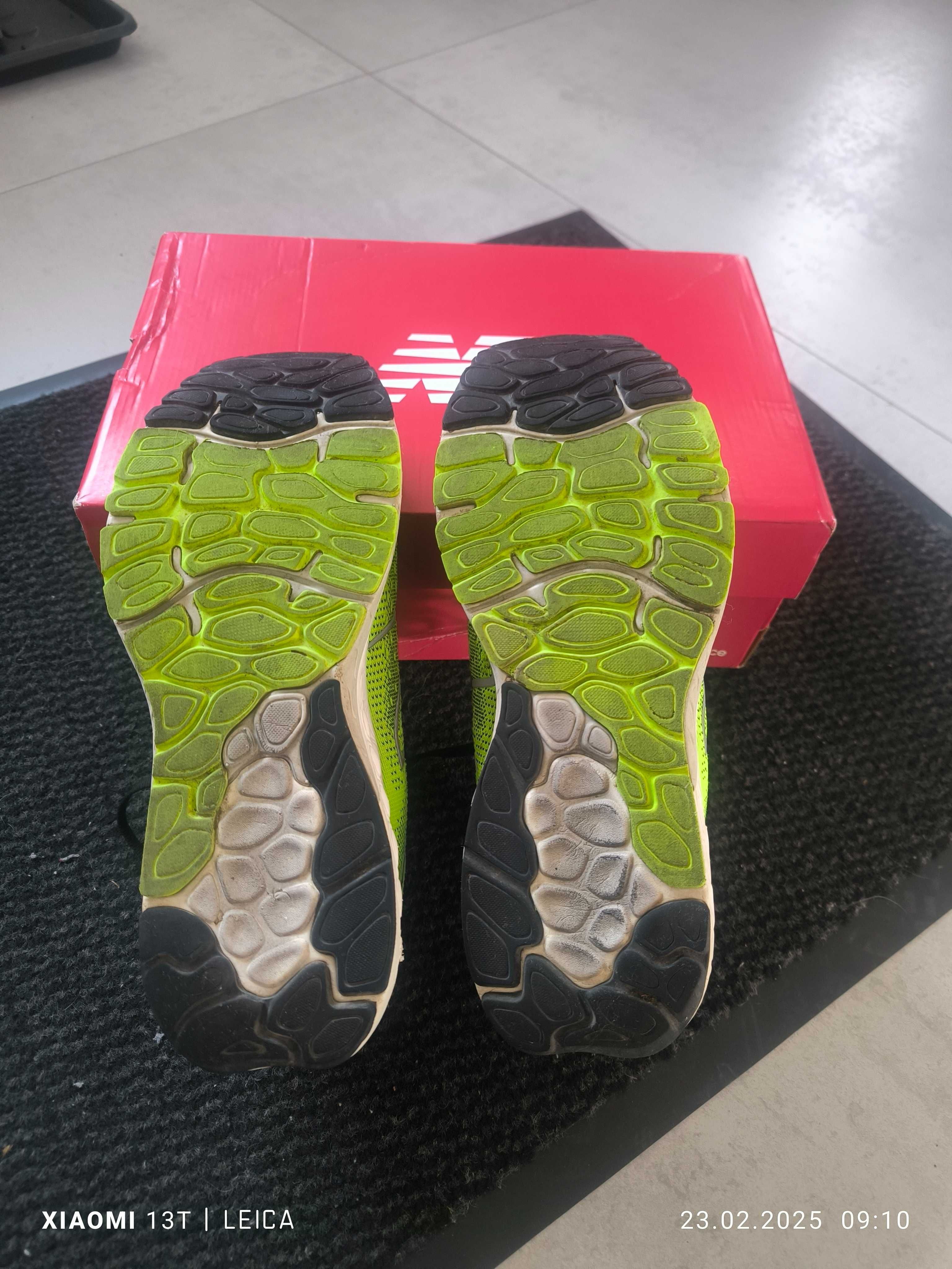 Buty na asfalt News Balance M880N12