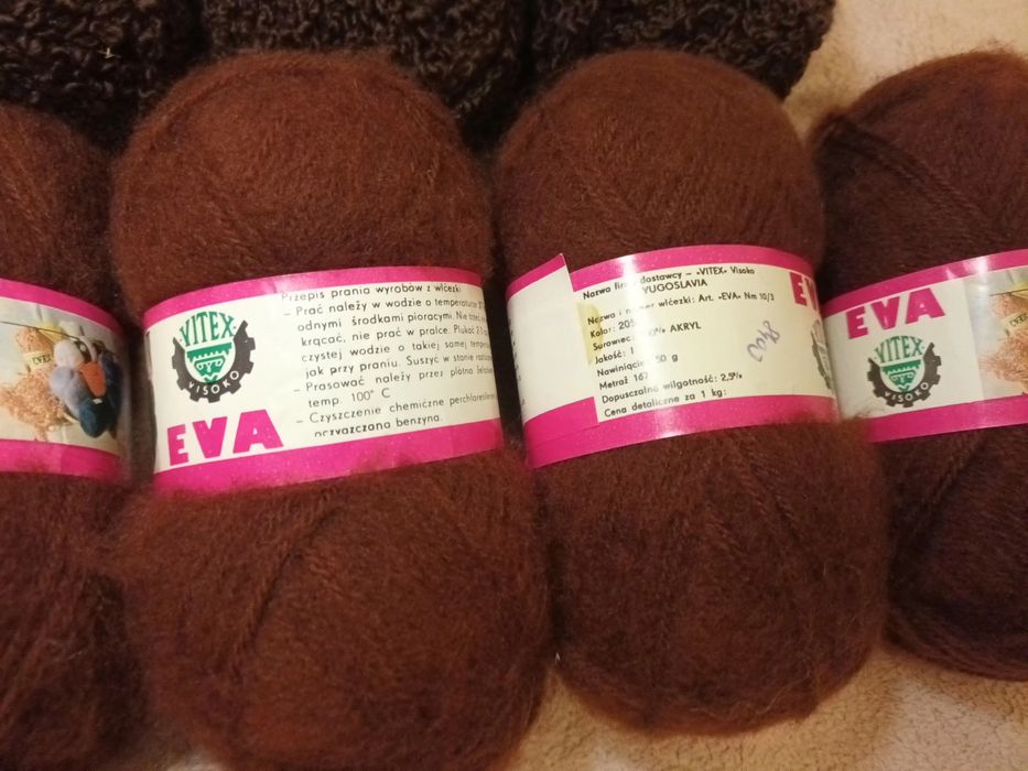 Włóczka brązowa, beżowa